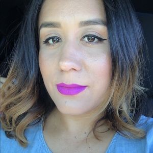 Meet your Posher, Isela